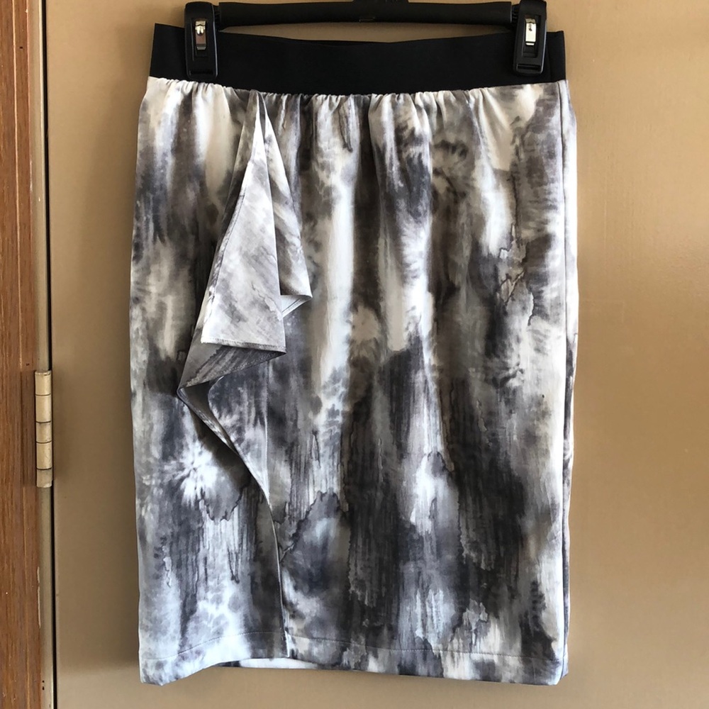 Knee length skirt